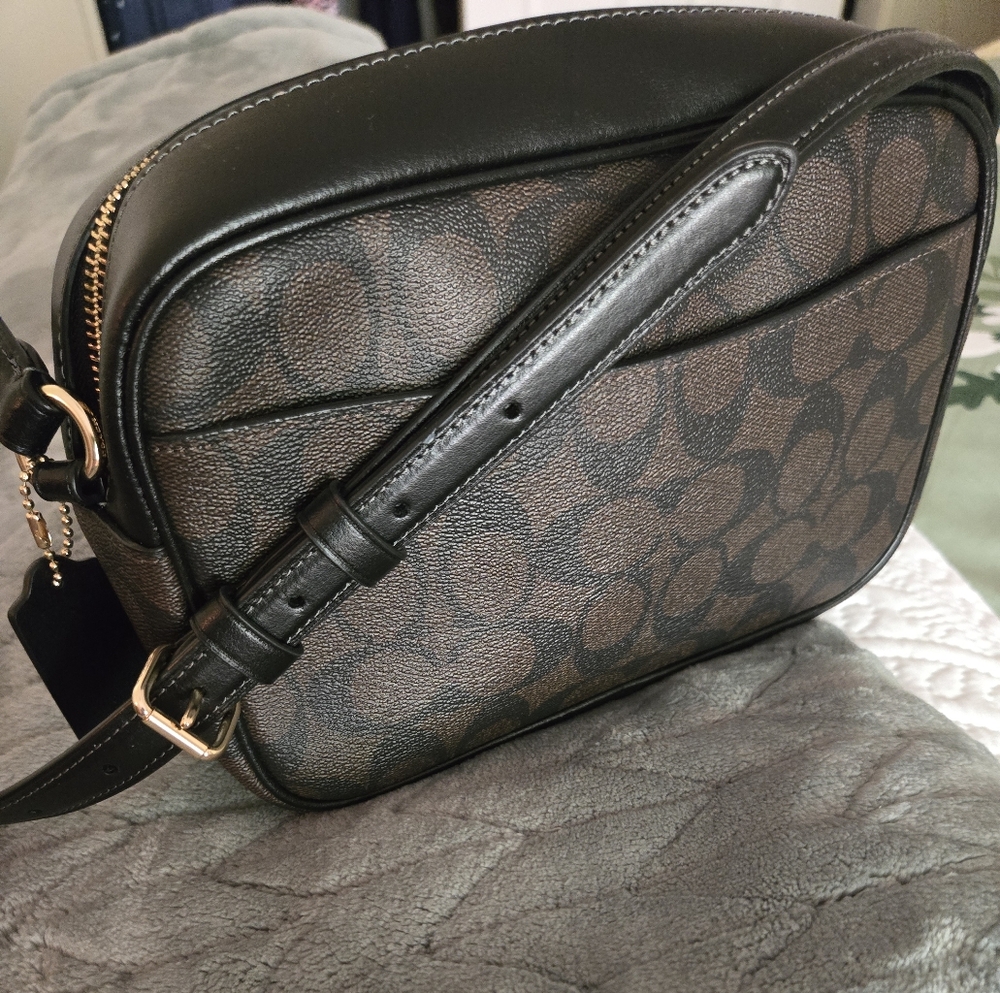 Coach Dark Brown Signature Crossbody Bag - Picture 4 of 5